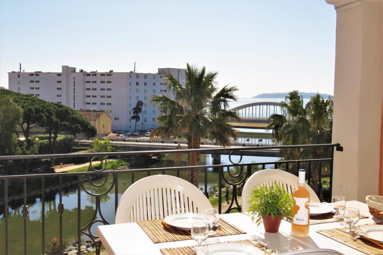 Port Marine Apartment Sainte-Maxime Exterior photo