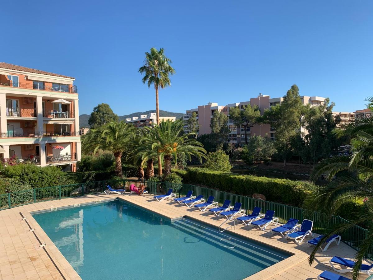 Port Marine Apartment Sainte-Maxime Exterior photo